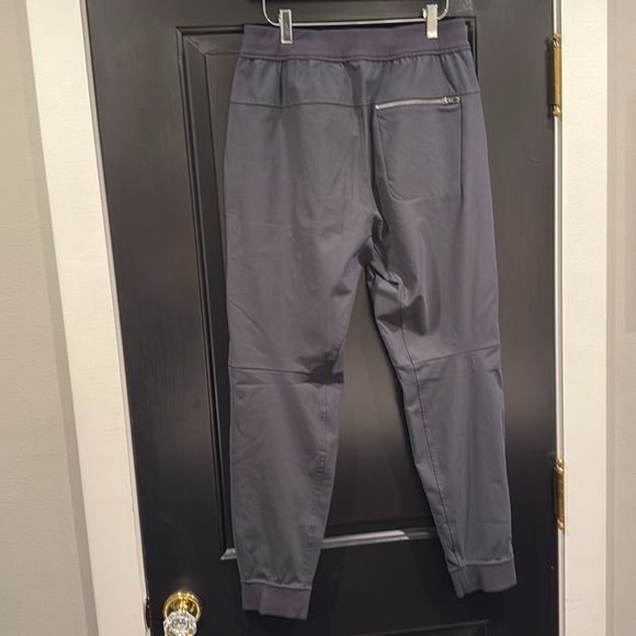 Lululemon ABC Jogger 30” - Picture 3 of 4